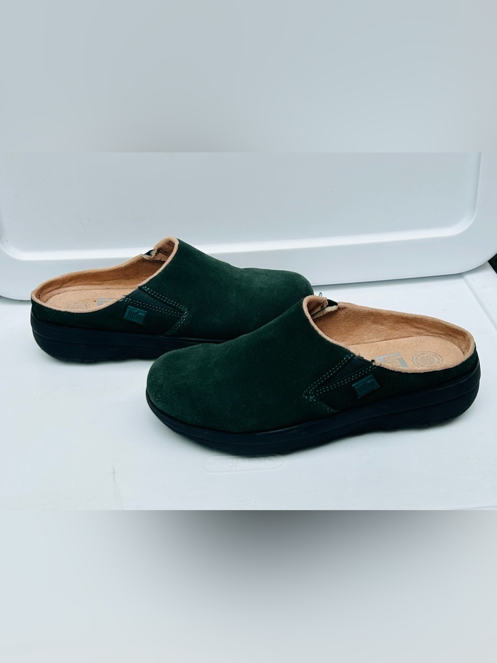 Fitflop Men's Dark Green Suede Slip-On Clogs‎